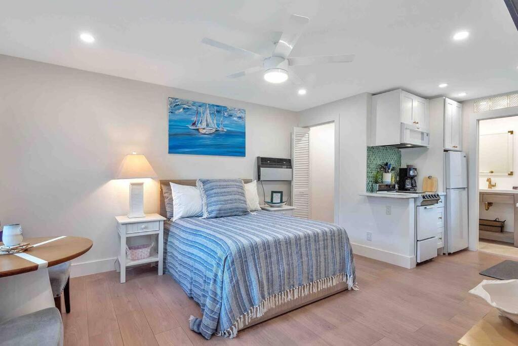 Charming Studio W Pool One Mile To Beach Pets Welcome 沃思湖 外观 照片